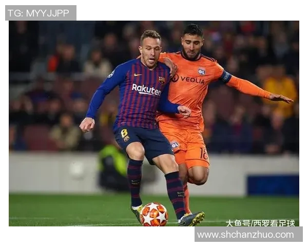 足球明星在KTV展现歌喉引发粉丝热议唱功与球技同样精彩